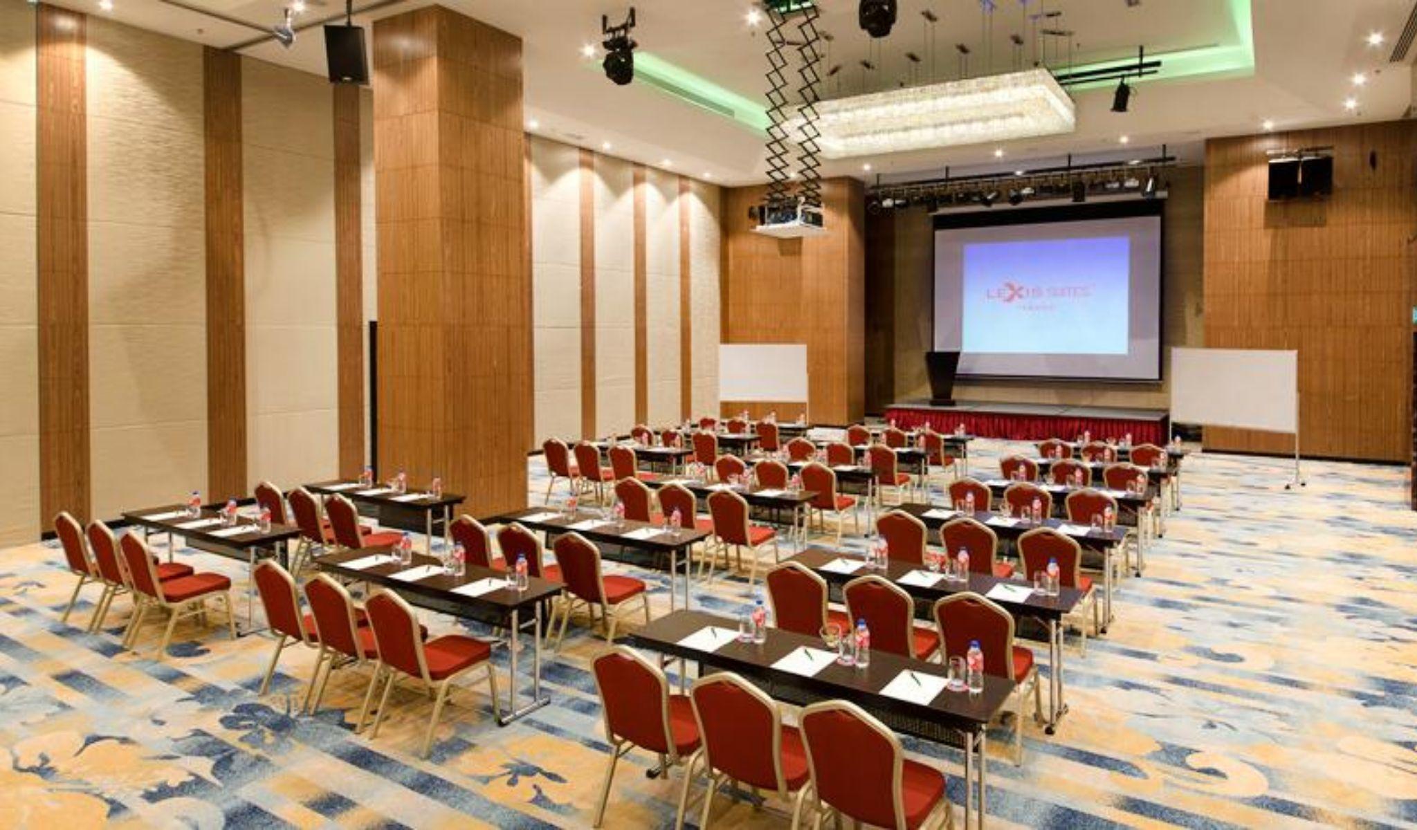 Lexis Suites Penang Bayan Lepas Exterior foto The Grand Ballroom